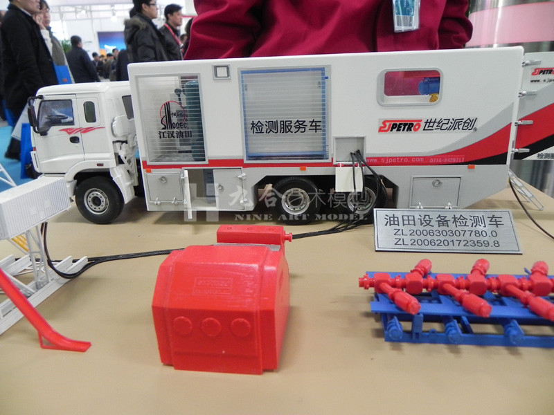 油田設備檢測車模型