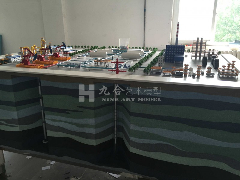 陸地鉆機(jī)模型