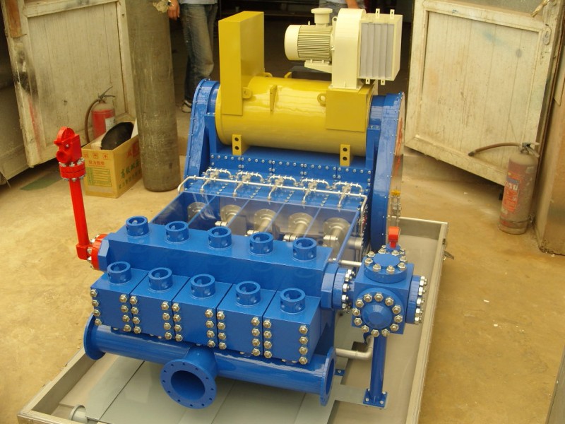 四川宏華集團(tuán)泥漿泵